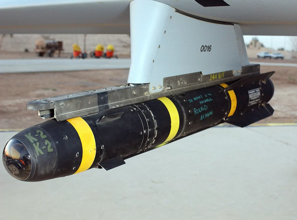 AGM-114_Hellfire raketa na dronu MQ 9 - dronovi.rs