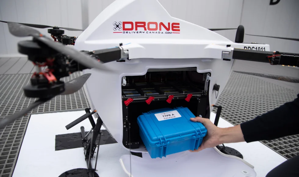 dron za dostavu prikaz magacina unutar drona za dostavu - dronovi.rs